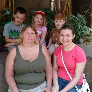 Meet your Posher, Toni